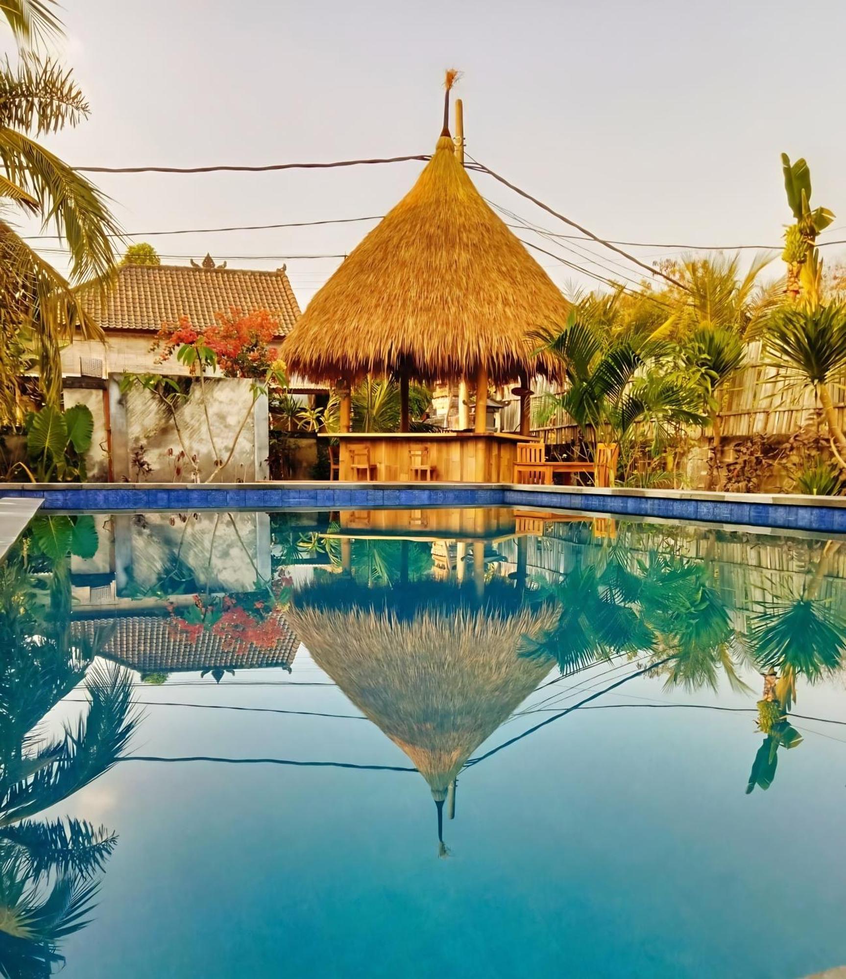 Island Garden Huts Lembongan Bed & Breakfast Exterior photo