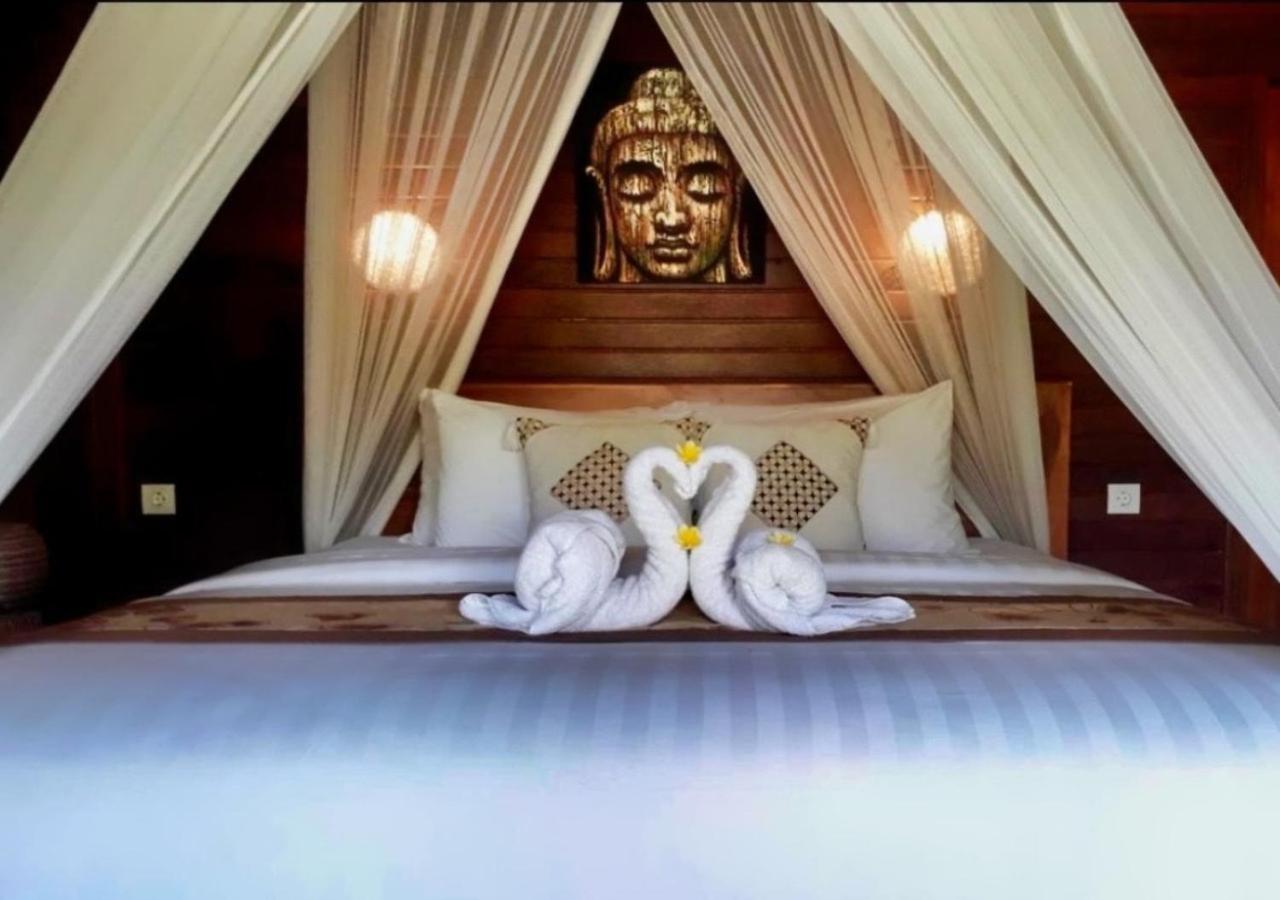 Island Garden Huts Lembongan Bed & Breakfast Exterior photo